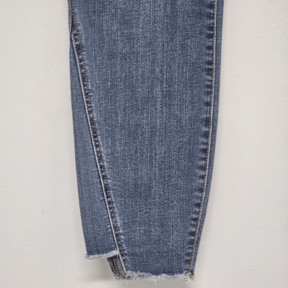 40 KUT FROM THE KLOTH ANKLE SKINNY DISTRESSED JEANS WOMEN'S SIZE 12 - Picture 5 of 13